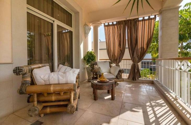 Villa for 10 people, with garden, with pets in Playa de las Américas