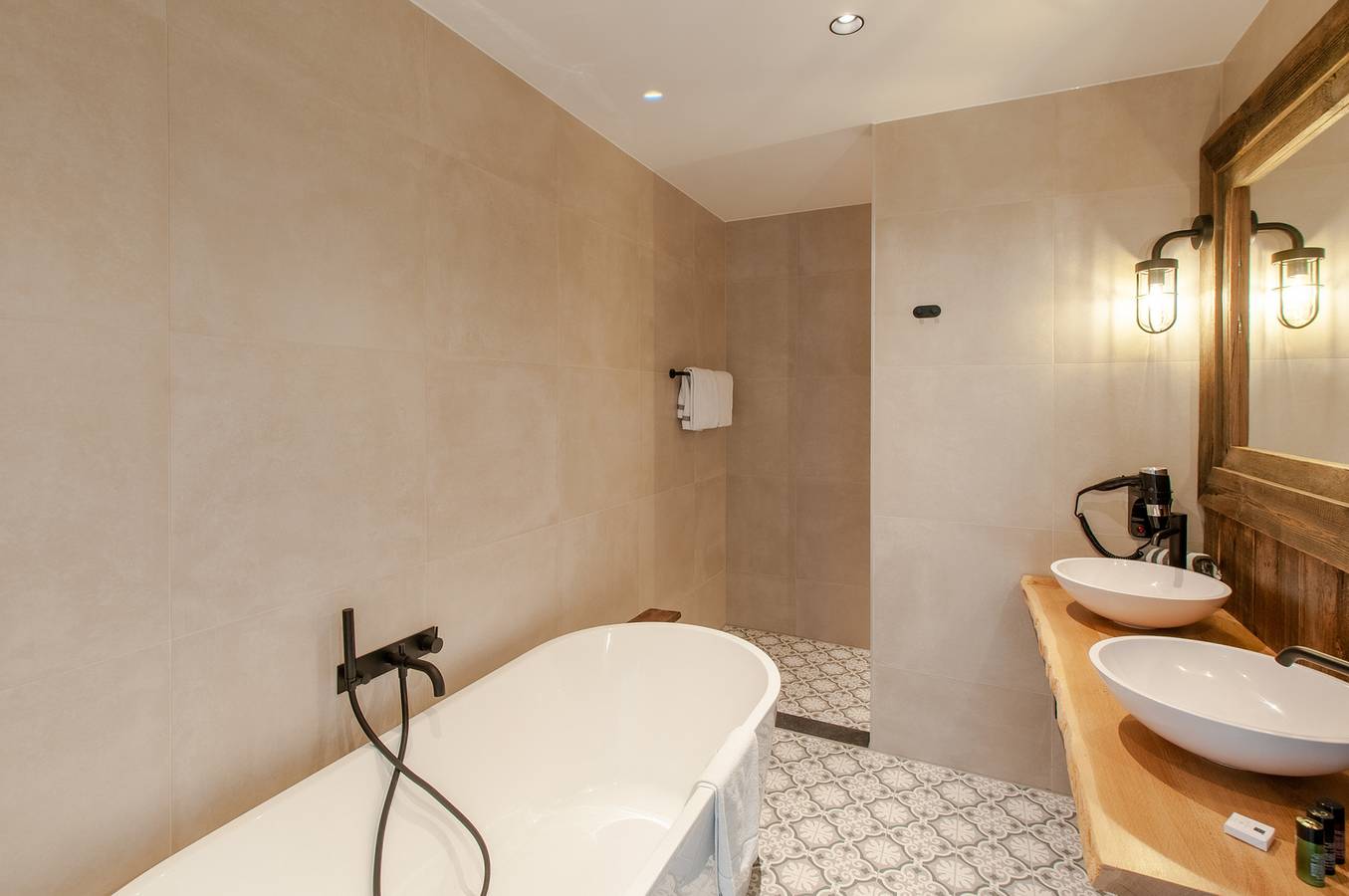 Oesterdam Resort — Suite Royal | 4 personen in Tholen, Nederlandse Noordzeekust