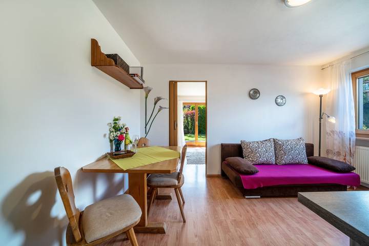 Ferienwohnung für 3 Personen, mit Garten in Lana - 2