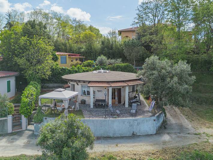 Location de vacances pour 5 personnes, avec jardin et terrasse dans Corsanico Bargecchia - 3