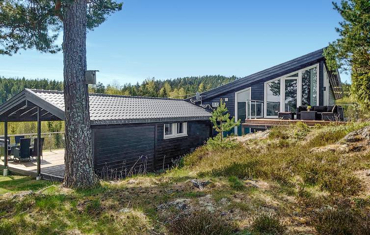 Ferienhaus für 6 Personen, mit Terrasse und Garten sowie Seeblick, mit Haustier - 1