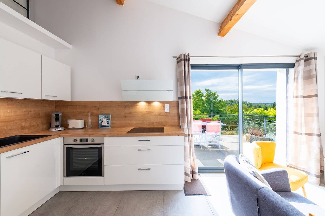 Le Mas Moon-Piscine-Sauna in Colonzelle, Région de nyons