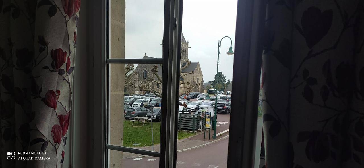 Appartement entier, Gite de La place de l'église in Sainte-Mère-Église, Région de Cherbourg
