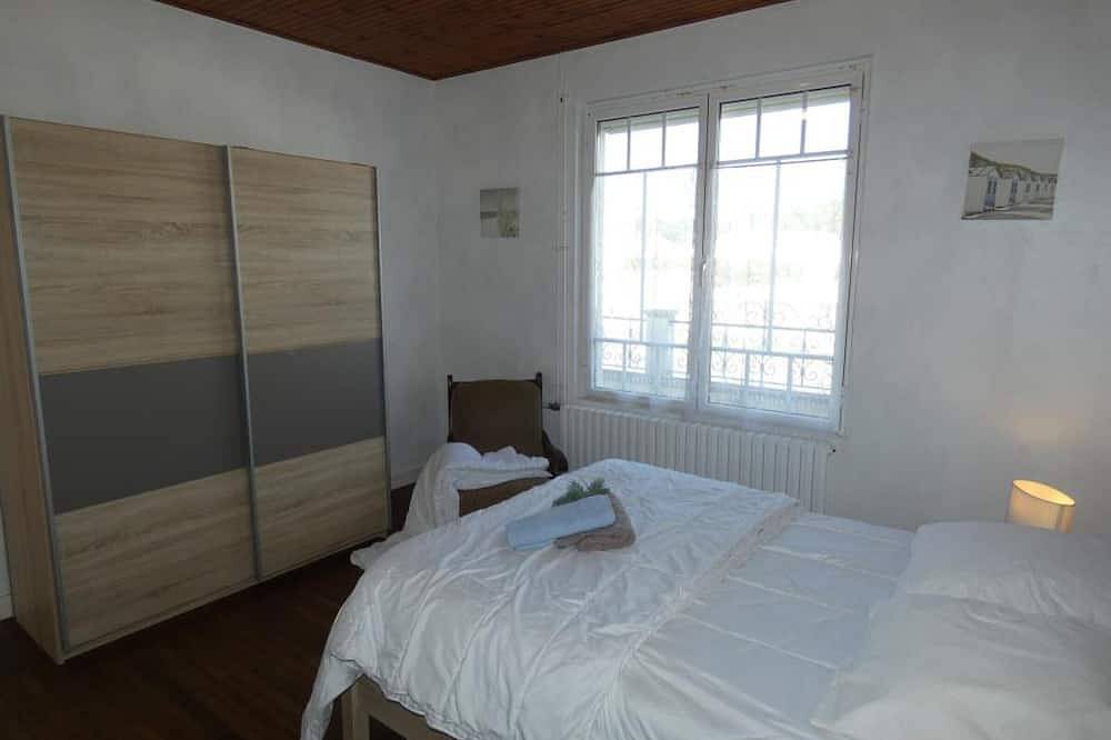 Charming house in La Barre-de-Monts for 4 guests in La Barre-de-Monts, Vendée