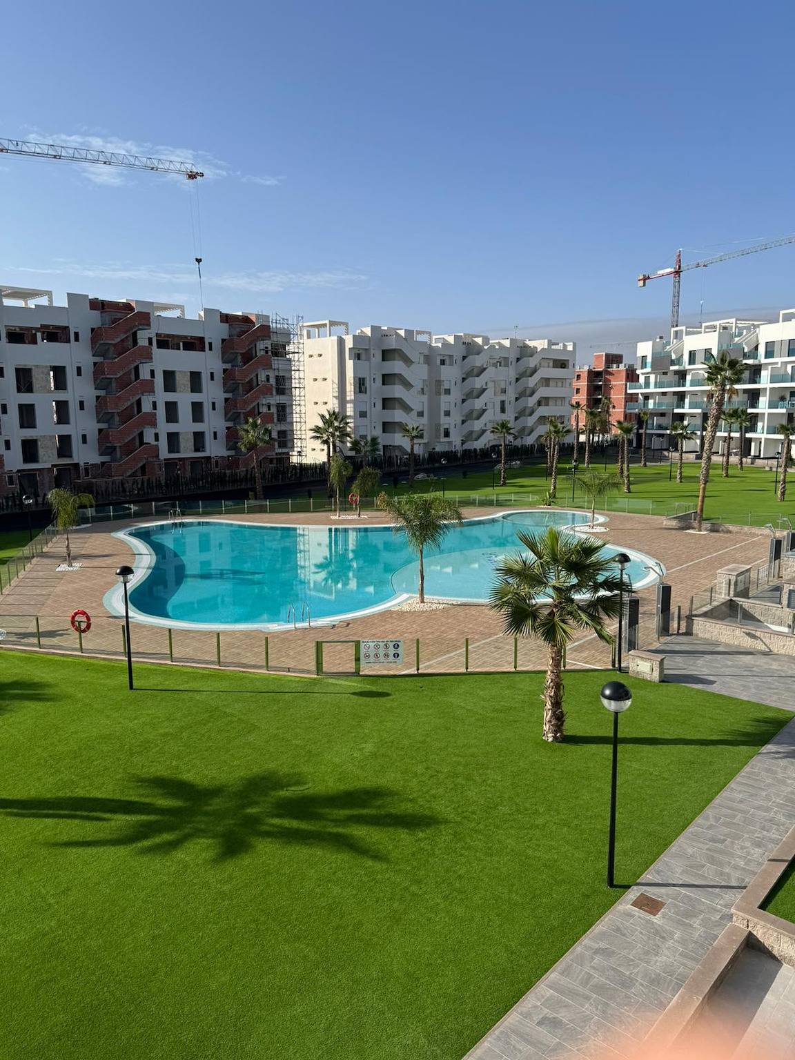 Appartement entier, Appartement de vacances pour 6 personnes avec balcon in Playa Moncayo, Guardamar del Segura