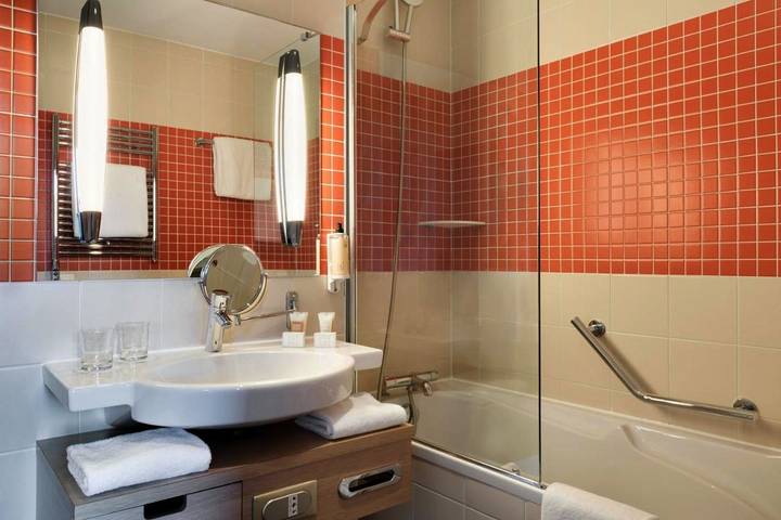 Hôtel pour 2 personnes, avec sauna ainsi que piscine et jardin, animaux acceptés à Vineuil-Saint-Firmin - 3