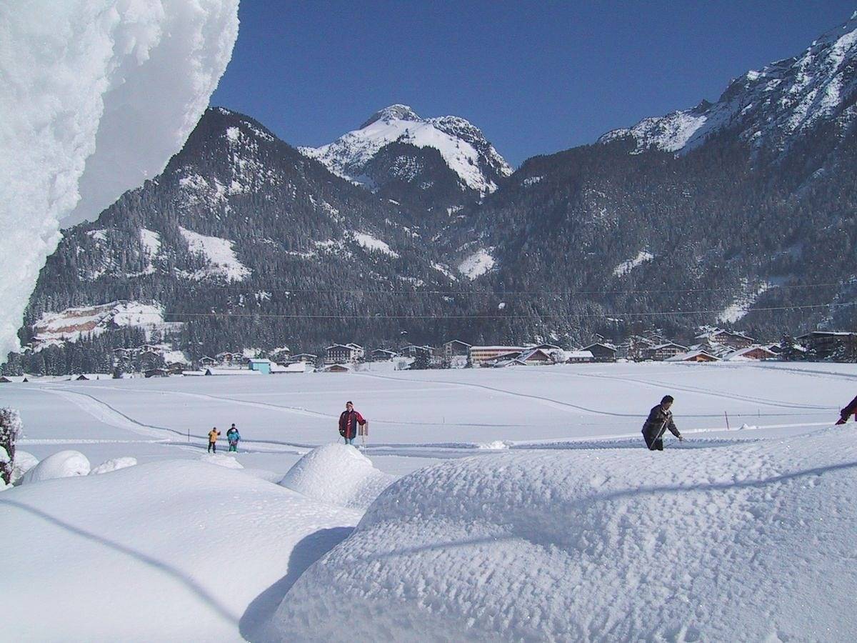 Achenseer Hüttendörfl in Maurach, Eben am Achensee