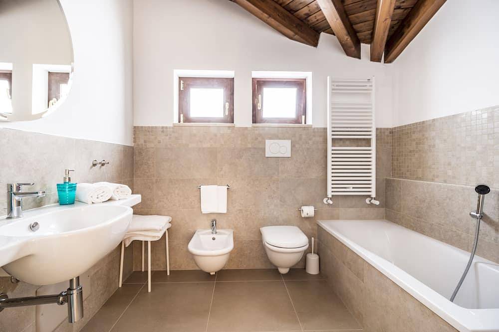 Appartamento intero, Corte dei Nobili in Conversano, Provincia di Bari
