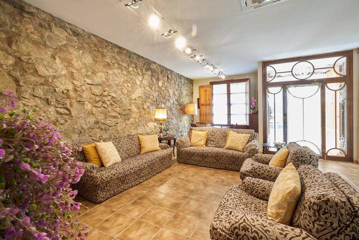 Location de vacances pour 11 personnes, avec Terrasse à Premià de Mar