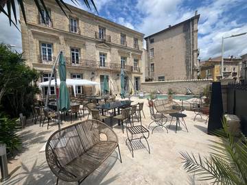 Maison d’hôte pour 4 personnes, avec piscine et terrasse, animaux acceptés à Neffiès