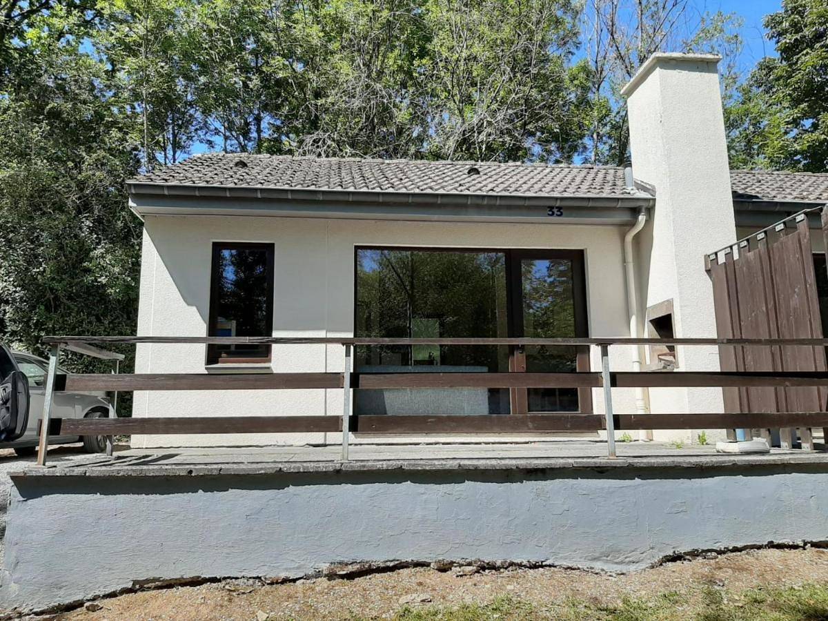 Two-Bedroom Bungalow in Hastière, Regio Namur