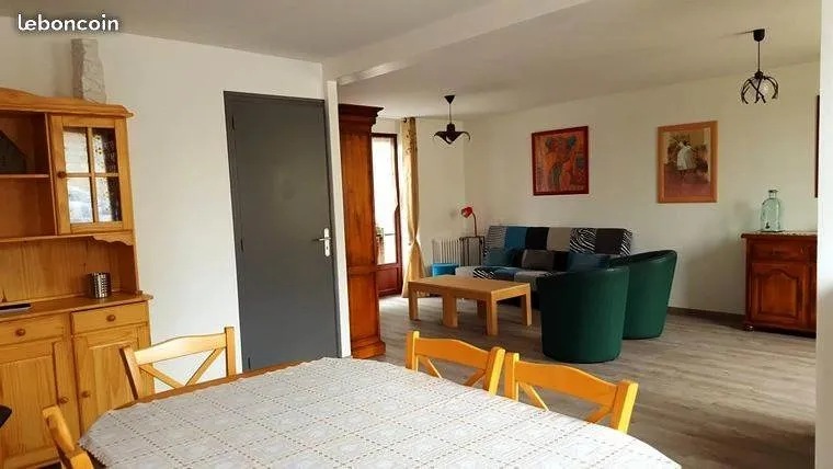 Casa de vacaciones para 10 personas, con vistas y jardín - 1