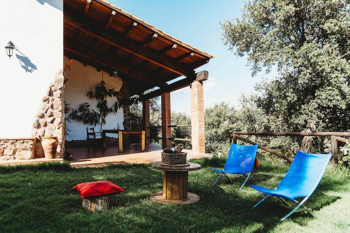 Chalet para 8 personas, con terraza y piscina en Extremadura - 3