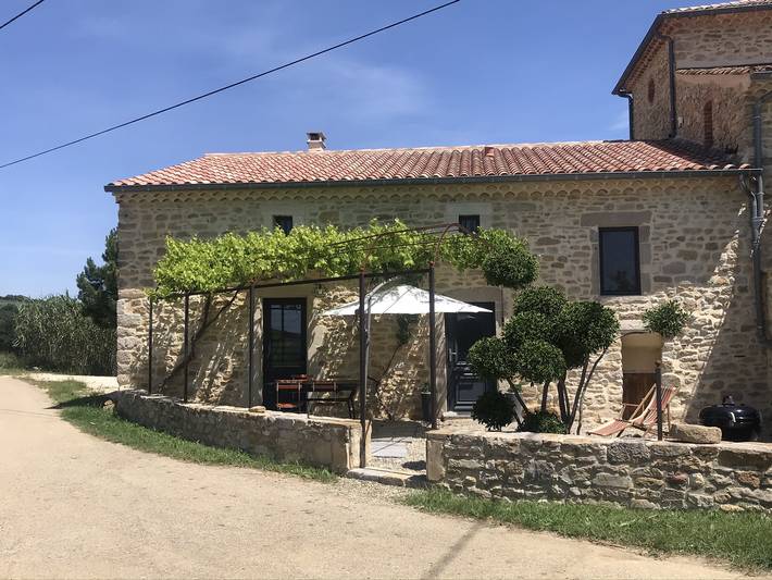 Maison de vacances pour 8 personnes, avec jardin en Ardèche