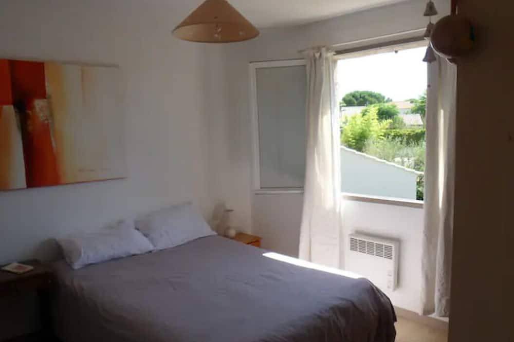 Elegant and functional villa near Montpellier Easter vacations 2026 in Clapiers, Montpellier region