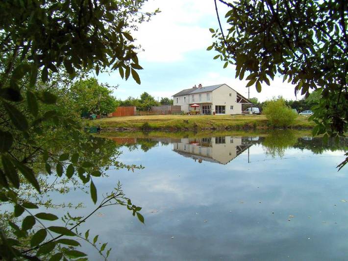 Location de vacances pour 4 personnes, avec terrasse et jardin à Chahaignes - 4