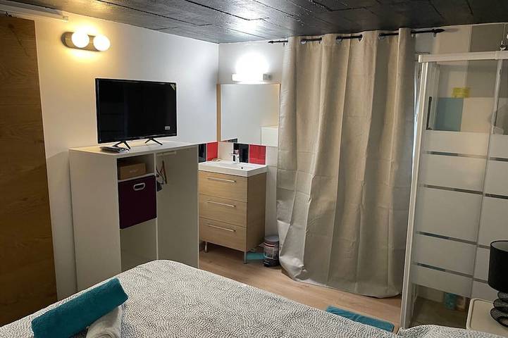 Appartement entier, Joli appartement centre Veules-Les-Roses parking privé Wifi in Veules-les-Roses, Région de Dieppe