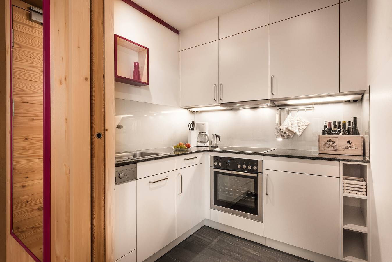 Apartamento entero, Apartamento 'Chalet Rudana A para 2 personas' con vistas a la montaña, terraza privada y wifi in Sesto (Italia), Alto Adigio