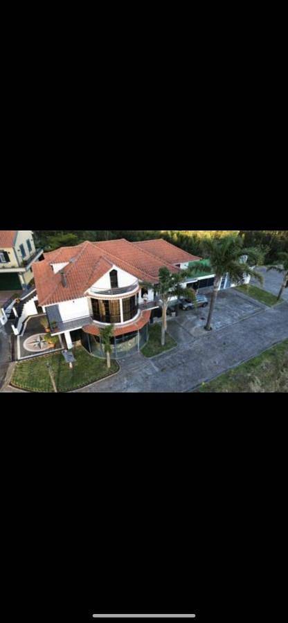 Location de vacances pour 6 personnes, avec jardin et vue, adapté aux familles dans Campanário - 2