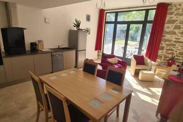 Gîte pour 5 personnes, avec terrasse et vue à Sainte-Eulalie (Aude)