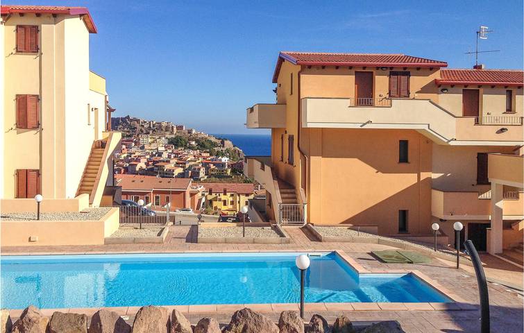 Ferienwohnung für 4 Personen, mit Pool und Terrasse in Castelsardo - 2