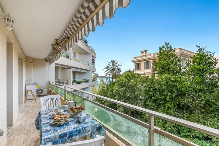 Ferienwohnung für 2 Personen, mit Meerblick und Balkon sowie Pool in Cannes - 2