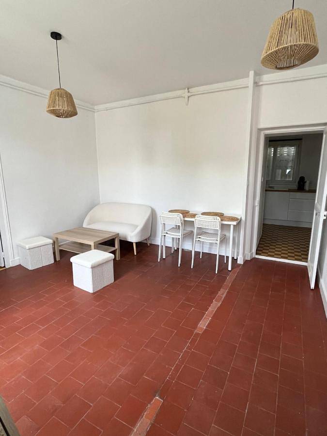 Two-Bedroom House in Toury (Eure-et-Loir), Région de Chartres