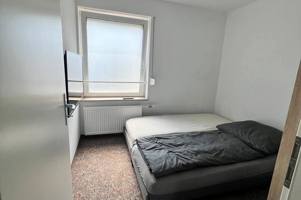 Ganze Wohnung, Erdgeschosswohnung mit umfriedetem Garten max. 5 Personen. Haustierfreundlich! in Oranienburg, Ruppiner Seenland