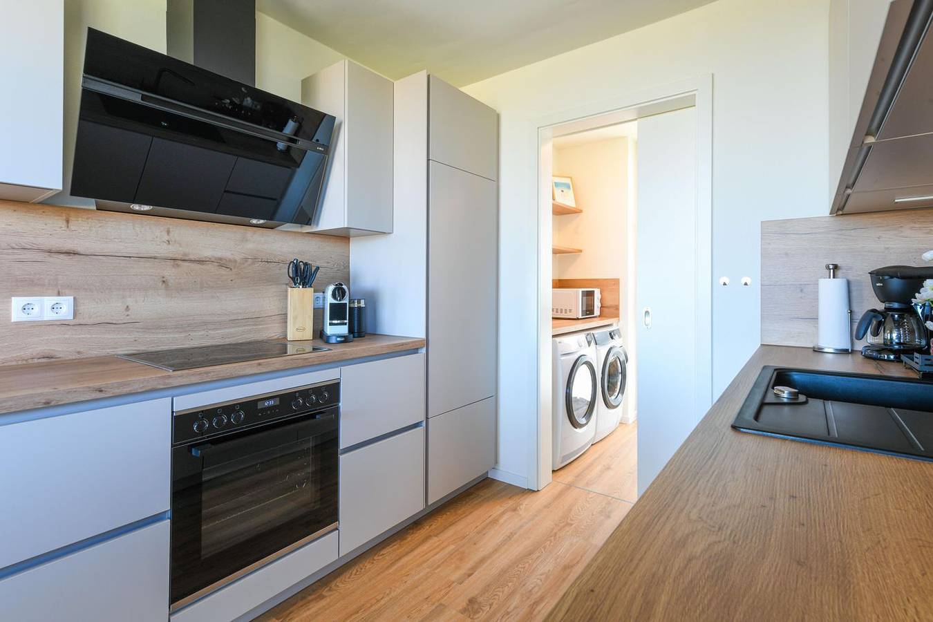 Ganze Wohnung, Ferienwohnung Lykke – Meerblick pur. Sauna. Familienfreundlich. in Marienleuchte, Fehmarn