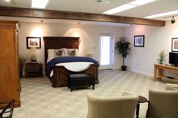 Vacation House for 2 Guests in Lake Murray, South Carolina, Picture 1