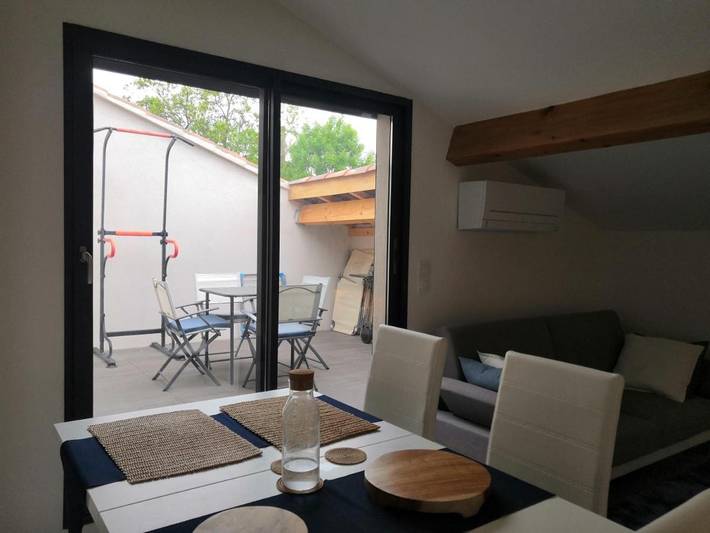 Gîte pour 6 personnes, avec terrasse dans Plage de Magaud - 4