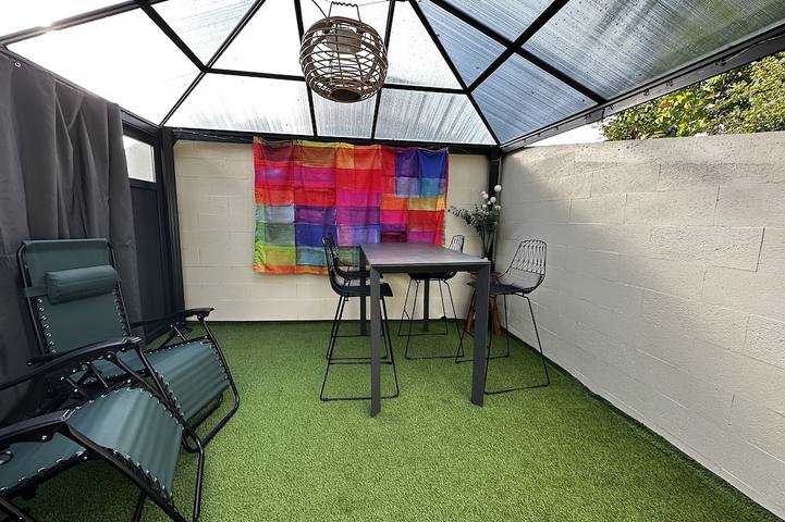 Location de vacances pour 4 personnes, animaux acceptés à Monnet-la-Ville