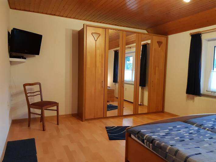Ganze Ferienwohnung, Fewo, 2 Schlafräume, 1-5 Pers. in Gifhorn, Landkreis Gifhorn