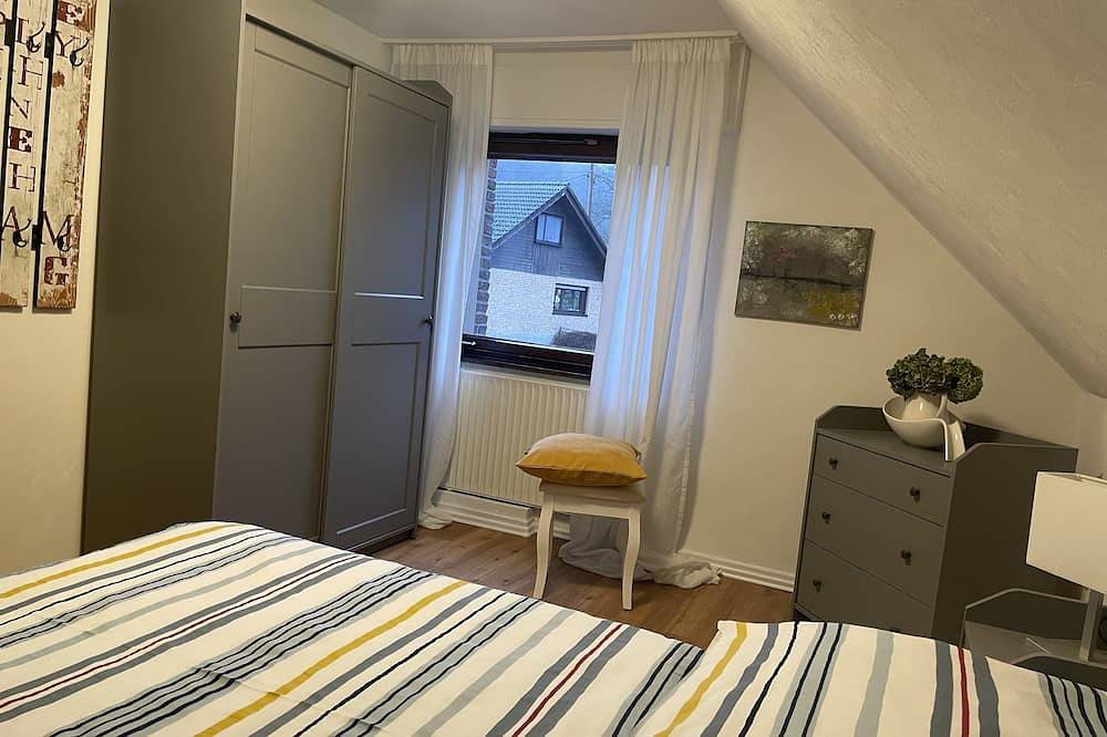 \"Hundhauser Berg 14\" Barrierefreies Ferienhaus in Windeck in Windeck, Windecker-Ländchen