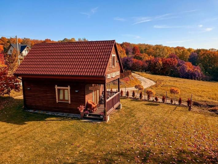 Domek letniskowy dla 4 osób, z Jacuzzi i Taras oraz Ogród i Basen w Podkarpacie