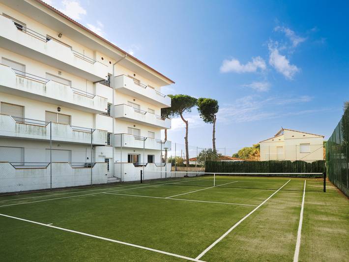 Appartamento intero, Ref. Esplai : apartment with parking, pool and tennis. in L'Escala, Upper Empordà