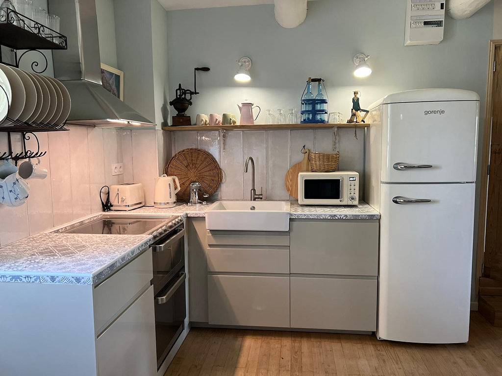 Entire apartment, Gite L'Épicure - Grenache, au pied du Ventoux in Vacqueyras, Vaucluse