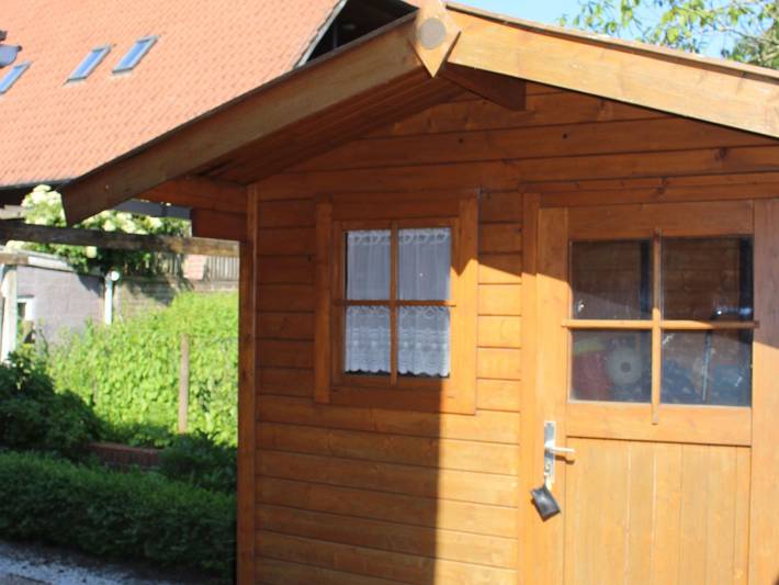 Ferienhaus für 3 Personen, mit Terrasse und Garten, kinderfreundlich in Emden - 4