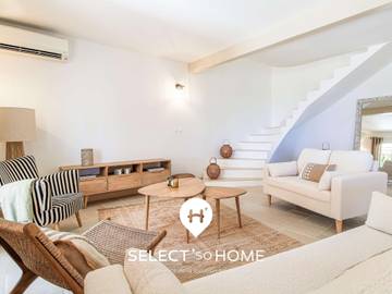 Villa voor 8 Personen in Bormes-les-Mimosas, Nationaal park Port-Cros, Afbeelding 2