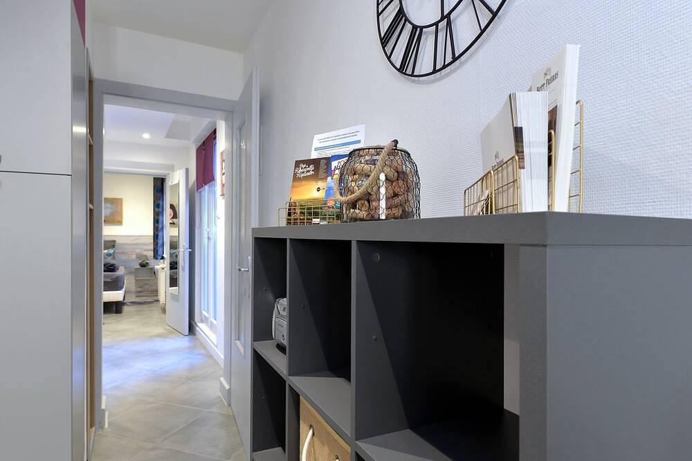 Entire apartment, Apartment-Superior-Ensuite with Shower in Ribeauvillé, Parc naturel régional des Ballons des Vosges
