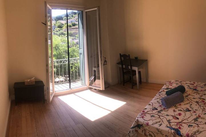 Location de vacances pour 13 personnes, avec terrasse, animaux acceptés à Arles-sur-Tech - 4