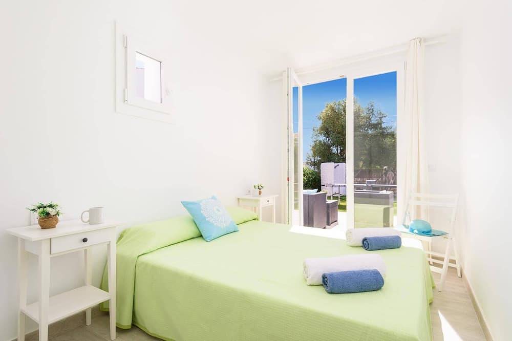 Villa Molly 16 by Villa Plus in Punta Prima, Sant Lluís
