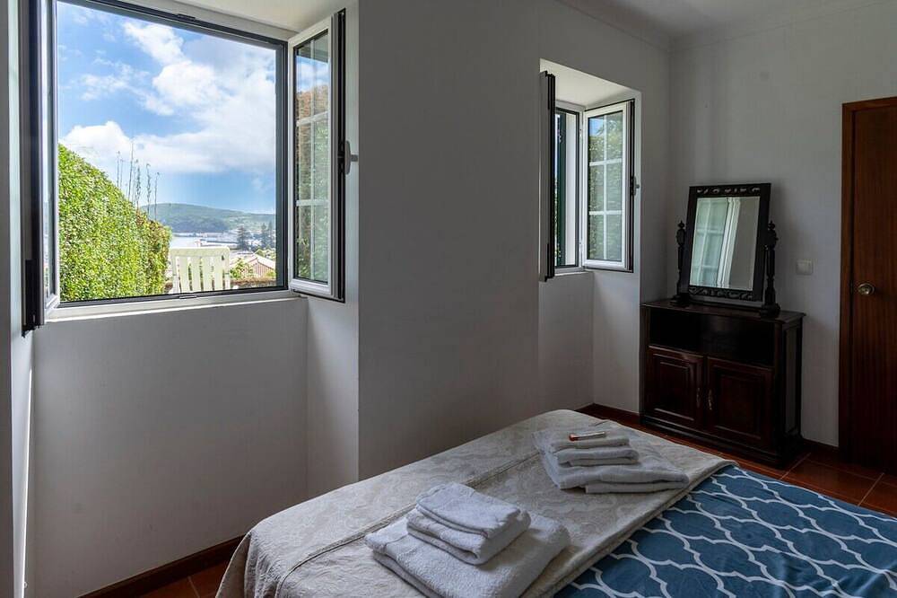 Family House - great view Horta Bay in Horta, Faial