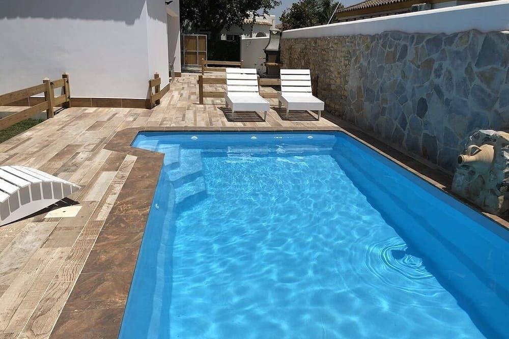 Casa Rocamar in Cabo Trafalgar, Barbate