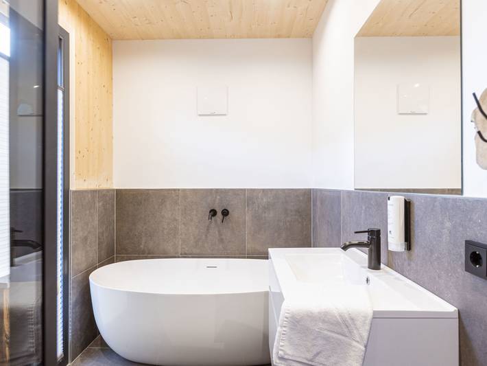 Ganze Wohnung, Penthouse # 4b mit Sauna&Außenbadewanne in St. Georgen ob Murau, Sankt Georgen am Kreischberg