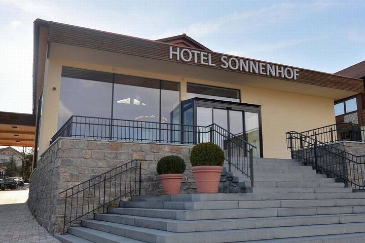 Hotel für 2 Personen, mit Terrasse und Garten sowie Pool und Sauna in Rems-Murr-Kreis - 2