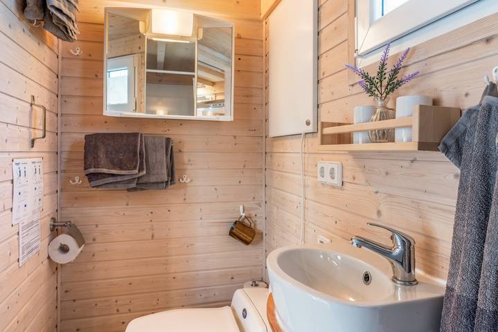 Apartamento de férias inteiro, Tiny House "Tinyhaus Adelheid junto ao Silbersee" in Hochdorf (Freiburg), Freiburg