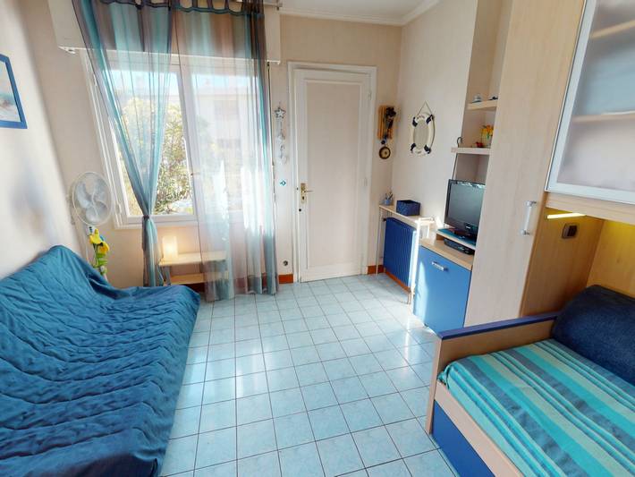 Ganzes Studio, Helles Studio mit großer Terrasse und privater Garage in Menton, Mittelmeerküste (Frankreich)