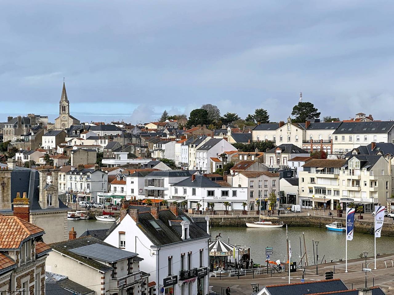 Entire apartment, La Fontaine in Pornic, Côte de Jade