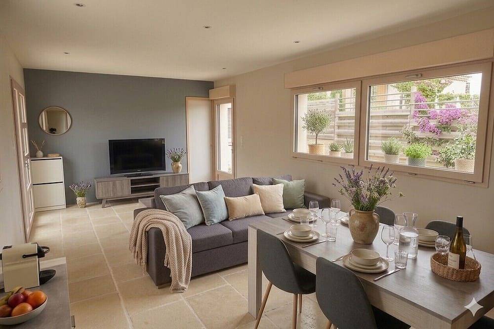 Maison au calme avec jardin privé à 5 mns des plages de Pontaillac🌴 in Royan, Côte de Beauté